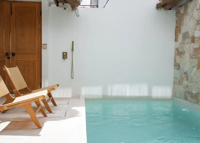 Сasa de vacaciones Brand New Designer 1br Canggu