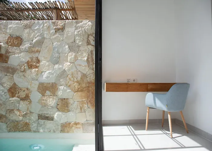 Сasa de vacaciones Brand New Designer 1br Canggu